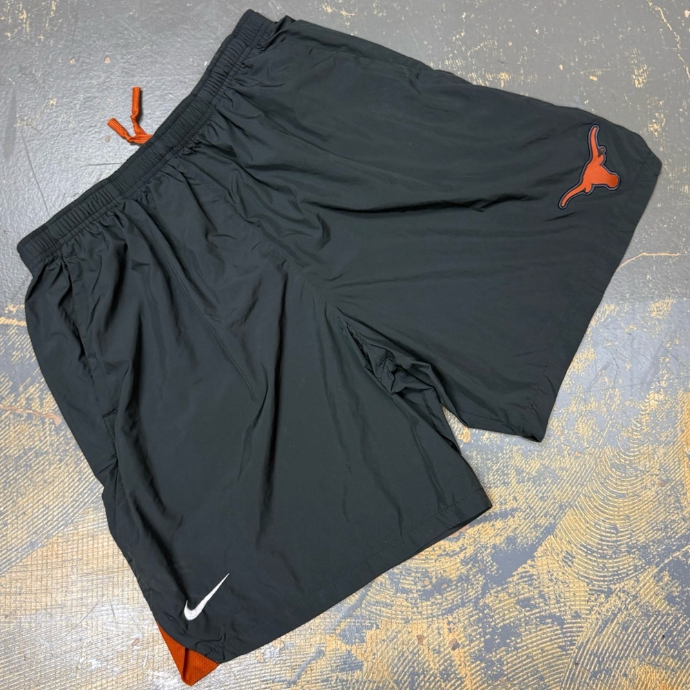 Nike Texas Longhorns Sideline Shorts 34368X-TX5 Grey Flex Woven Football